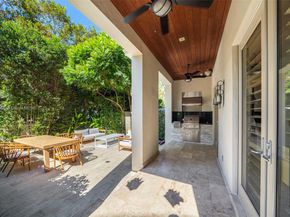 7490 SW 56th Ct, Miami FL 33143