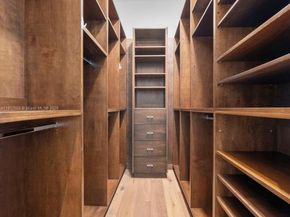 7490 SW 56th Ct, Miami FL 33143