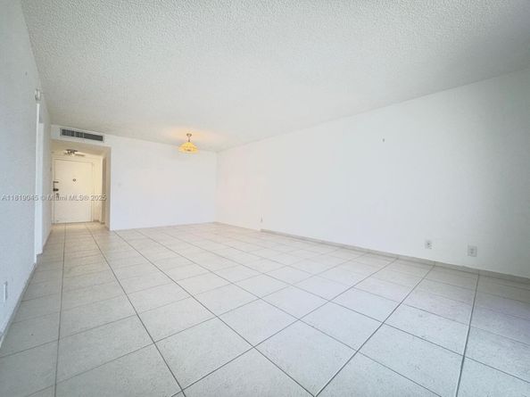 600 Three Islands Blvd 620, Hallandale Beach FL 33009