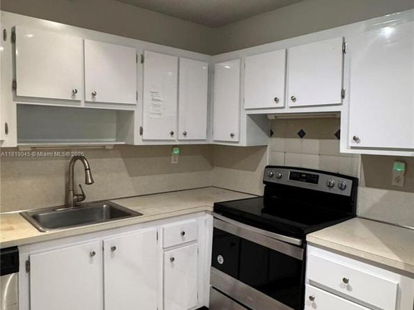 600 Three Islands Blvd 620, Hallandale Beach FL 33009