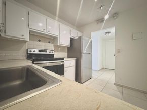 600 Three Islands Blvd 620, Hallandale Beach FL 33009