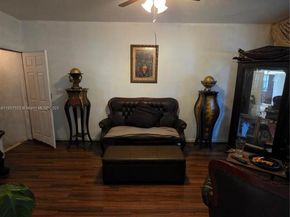 501 NW 43rd St, Miami FL 33127