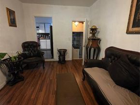 501 NW 43rd St, Miami FL 33127