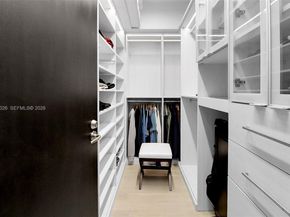 1331 Brickell Bay Dr 4201, Miami FL 33131