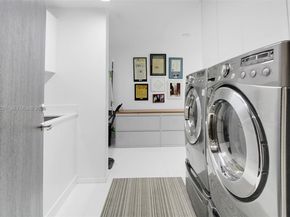 1331 Brickell Bay Dr 4201, Miami FL 33131