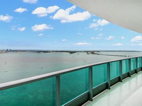 1331 Brickell Bay Dr 4201, Miami FL 33131