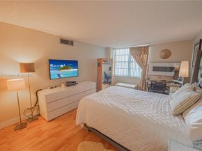 301 174th St 401, Sunny Isles Beach FL 33160