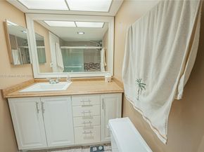 301 174th St 401, Sunny Isles Beach FL 33160