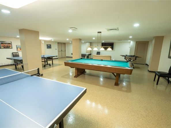 301 174th St 401, Sunny Isles Beach FL 33160