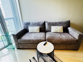 475 Brickell Ave 808, Miami FL 33131