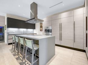 7900 SW 54th Ave, Miami FL 33143