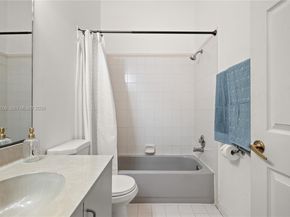 5692 Santiago Cir, Boca Raton FL 33433