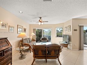 5692 Santiago Cir, Boca Raton FL 33433