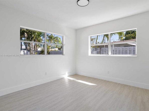 1401 NW 45th St, Fort Lauderdale FL 33309