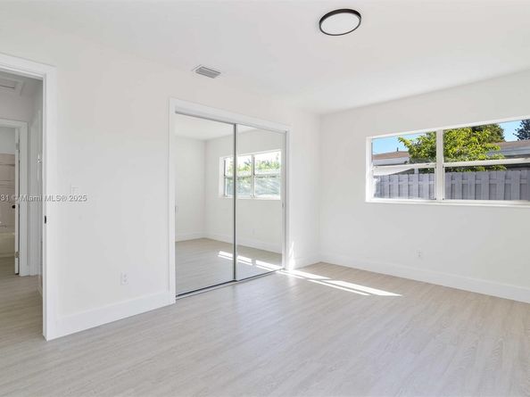 1401 NW 45th St, Fort Lauderdale FL 33309