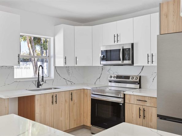 1401 NW 45th St, Fort Lauderdale FL 33309