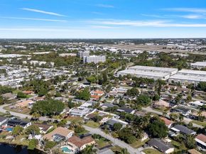 1401 NW 45th St, Fort Lauderdale FL 33309