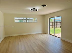 6570 NW 6th Ct, Margate FL 33063