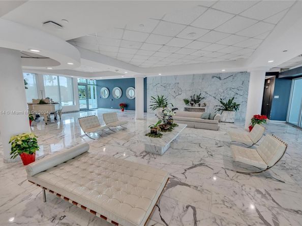 5055 Collins Ave 14M, Miami Beach FL 33140