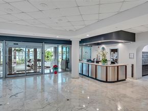 5055 Collins Ave 14M, Miami Beach FL 33140