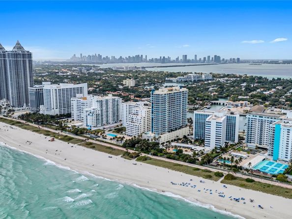 5055 Collins Ave 14M, Miami Beach FL 33140