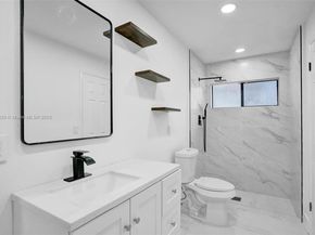 1818 Adventure Pl, North Lauderdale FL 33068