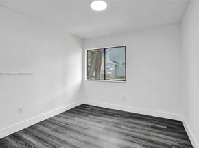1818 Adventure Pl, North Lauderdale FL 33068