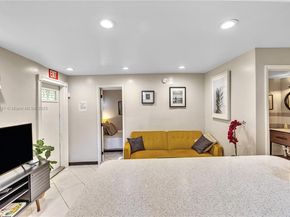 1947 Adams St, Hollywood FL 33020