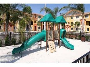 141 NW 2nd Ave 7, Hallandale Beach FL 33009