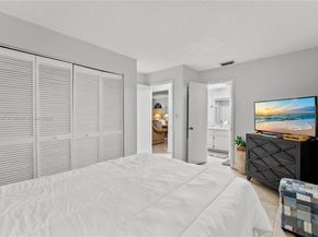 1712 SW 13, Miami FL 33145