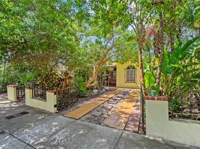 1712 SW 13, Miami FL 33145