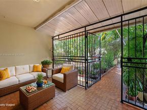 1712 SW 13, Miami FL 33145