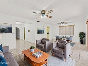 1712 SW 13, Miami FL 33145