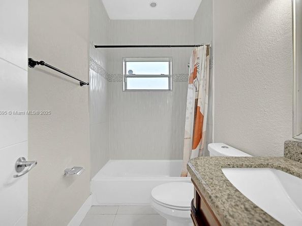 1968 NW 186th St, Miami Gardens FL 33056