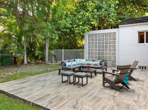 412 Zamora Ave, Coral Gables FL 33134