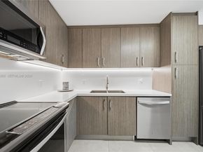 5750 Collins Ave 4F, Miami Beach FL 33140