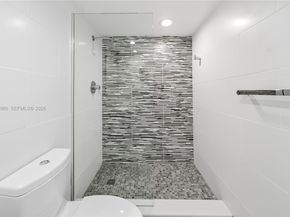 5750 Collins Ave 4F, Miami Beach FL 33140