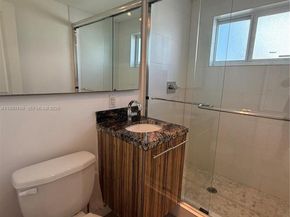 625 77th St, Miami Beach FL 33141