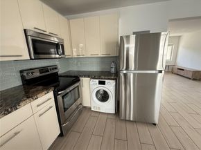 625 77th St, Miami Beach FL 33141