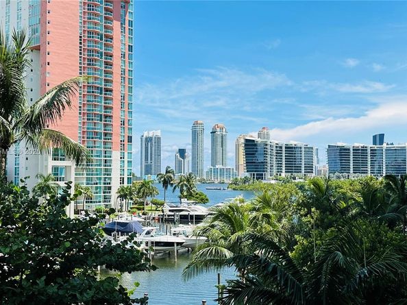 3340 NE 190th St 403, Aventura FL 33180