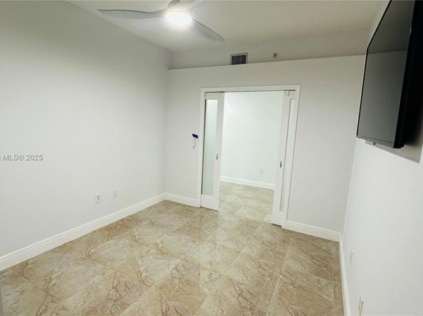 3340 NE 190th St 403, Aventura FL 33180