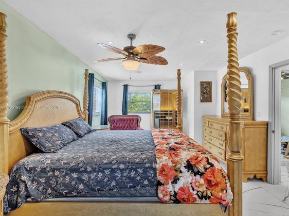 3380 NW 46th Ave, Lauderdale Lakes FL 33319