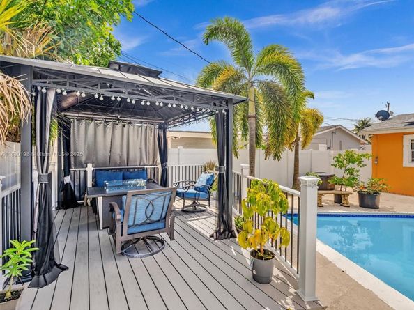 3380 NW 46th Ave, Lauderdale Lakes FL 33319