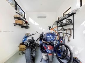 3775 S Le Jeune Rd, Miami FL 33146