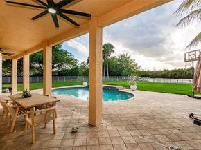 19560 SW 39th Ct, Miramar FL 33029