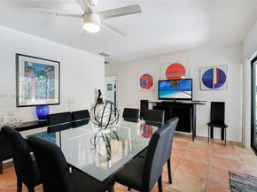 9860 SW 122nd St, Miami FL 33176