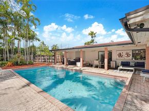 9860 SW 122nd St, Miami FL 33176