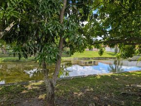 4550 NW 43rd St, Lauderdale Lakes FL 33319