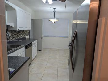 4550 NW 43rd St