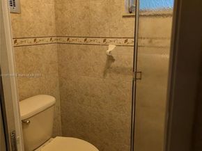 4550 NW 43rd St, Lauderdale Lakes FL 33319